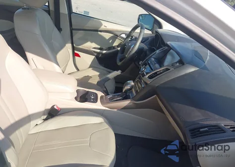 2012 Ford Focus Sel из США, поврежденный, VIN 1FAHP3H21CL479818